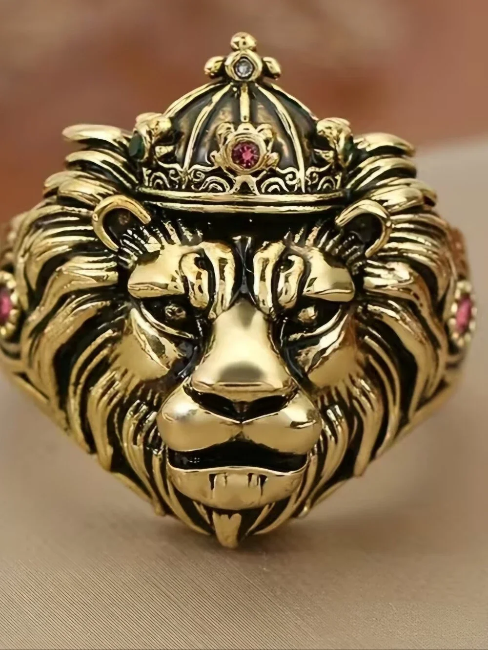 LION HEAD CARVED GOLD VERMEIL ORNATE STONES NEW SIZE  10 MENS RING